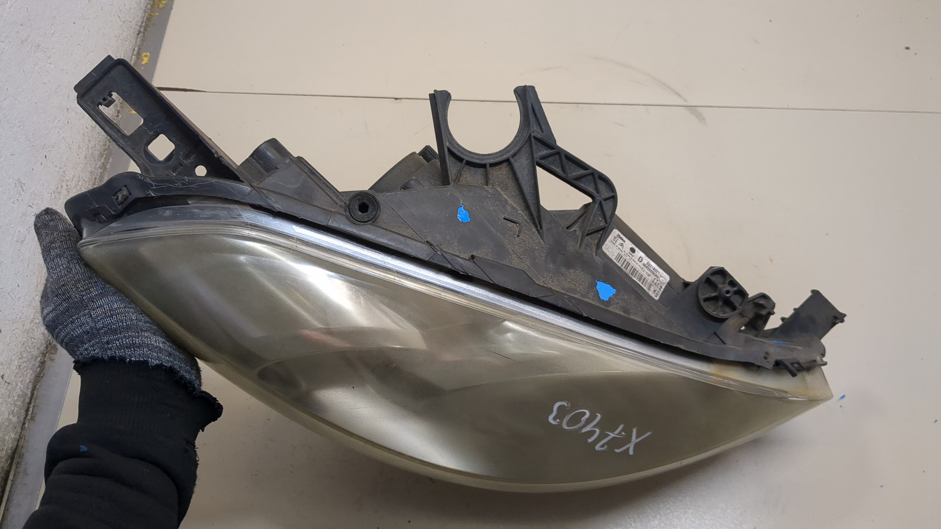 Фара правая