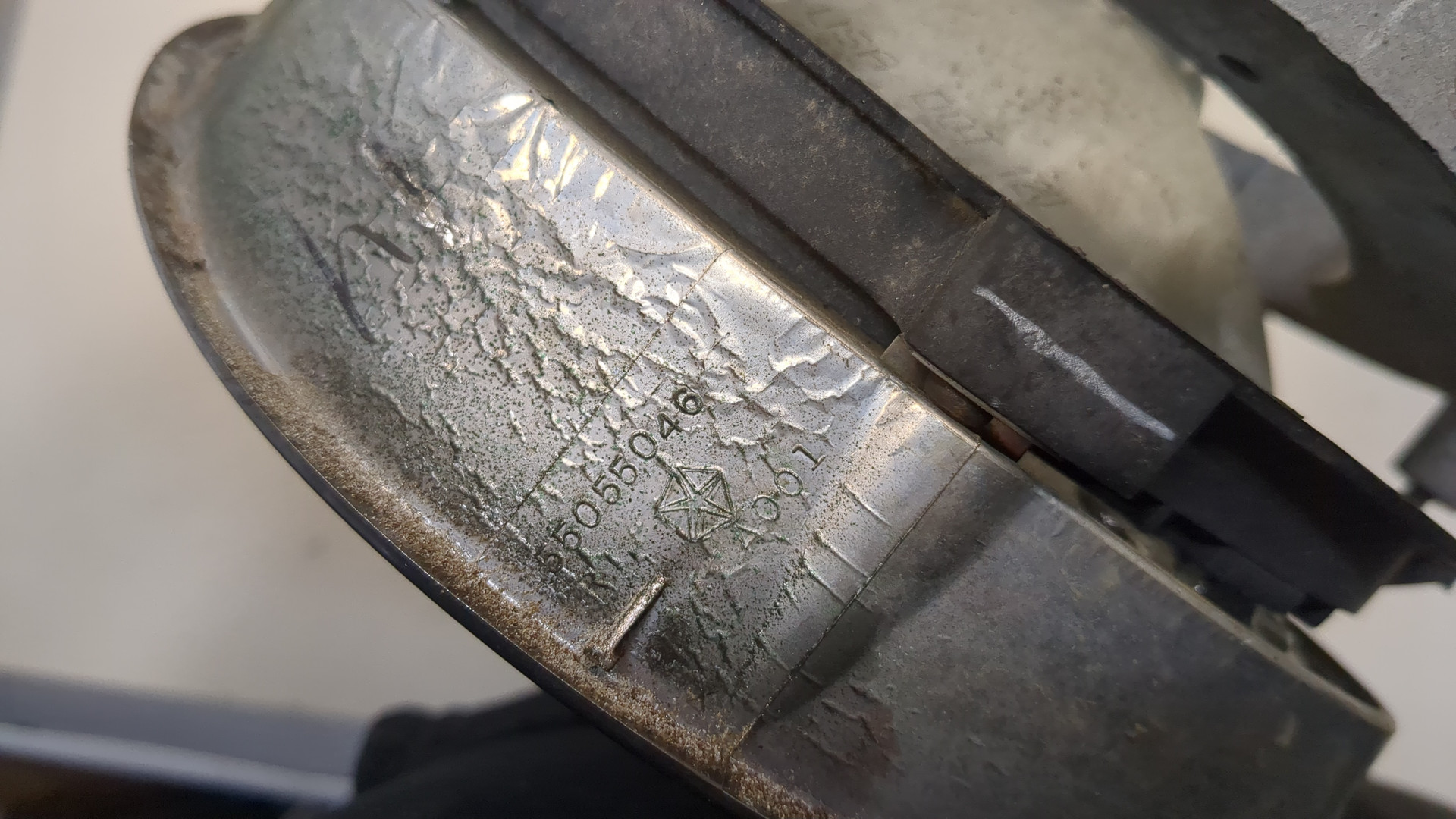 Фара правая