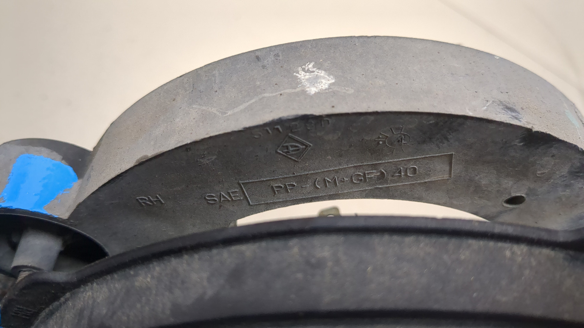 Фара правая