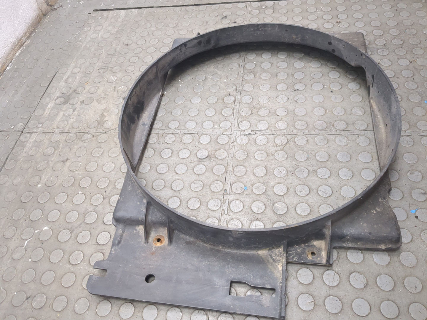 Диффузор вентилятора