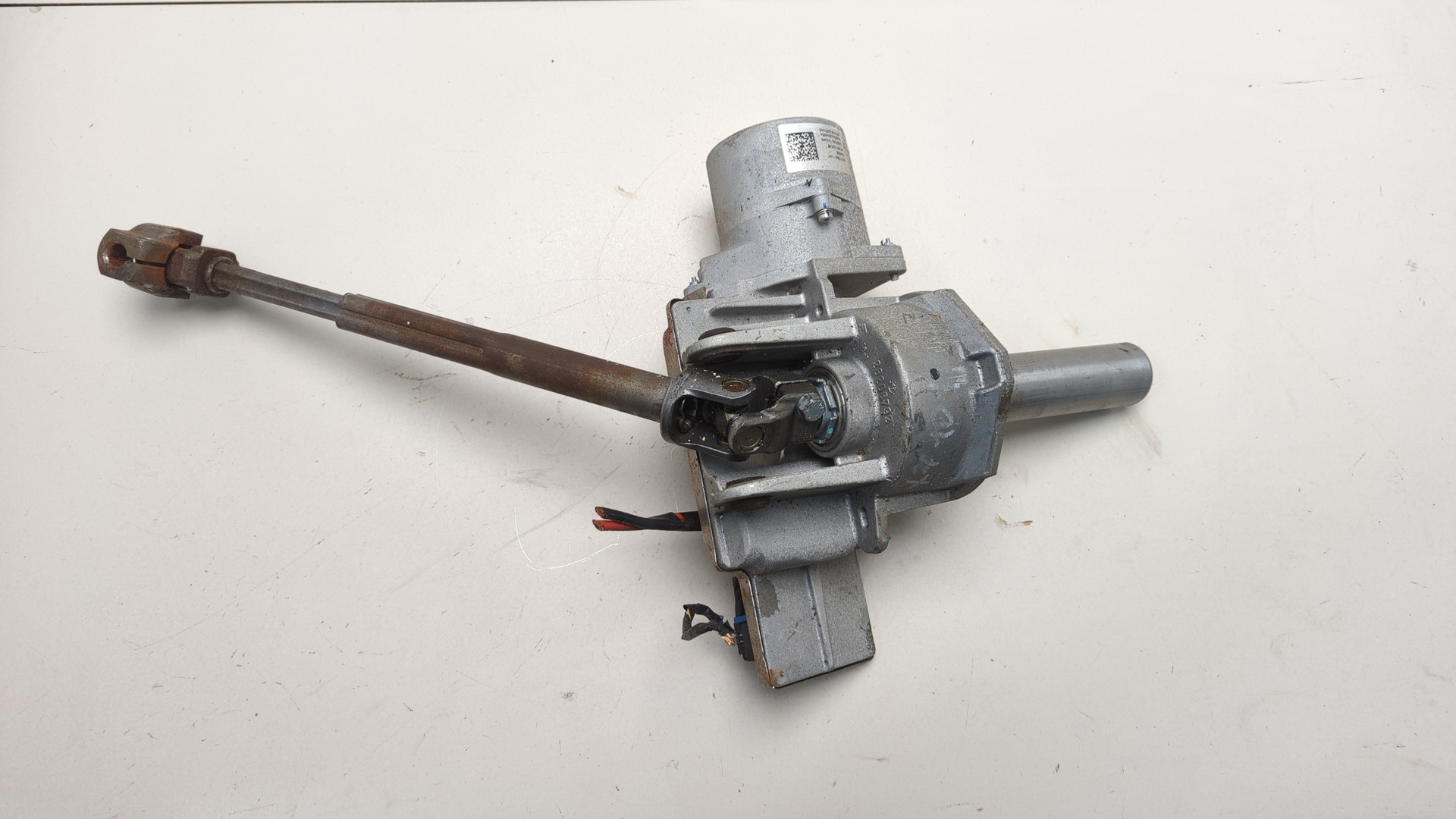 Серводвигатель рулевой рейки