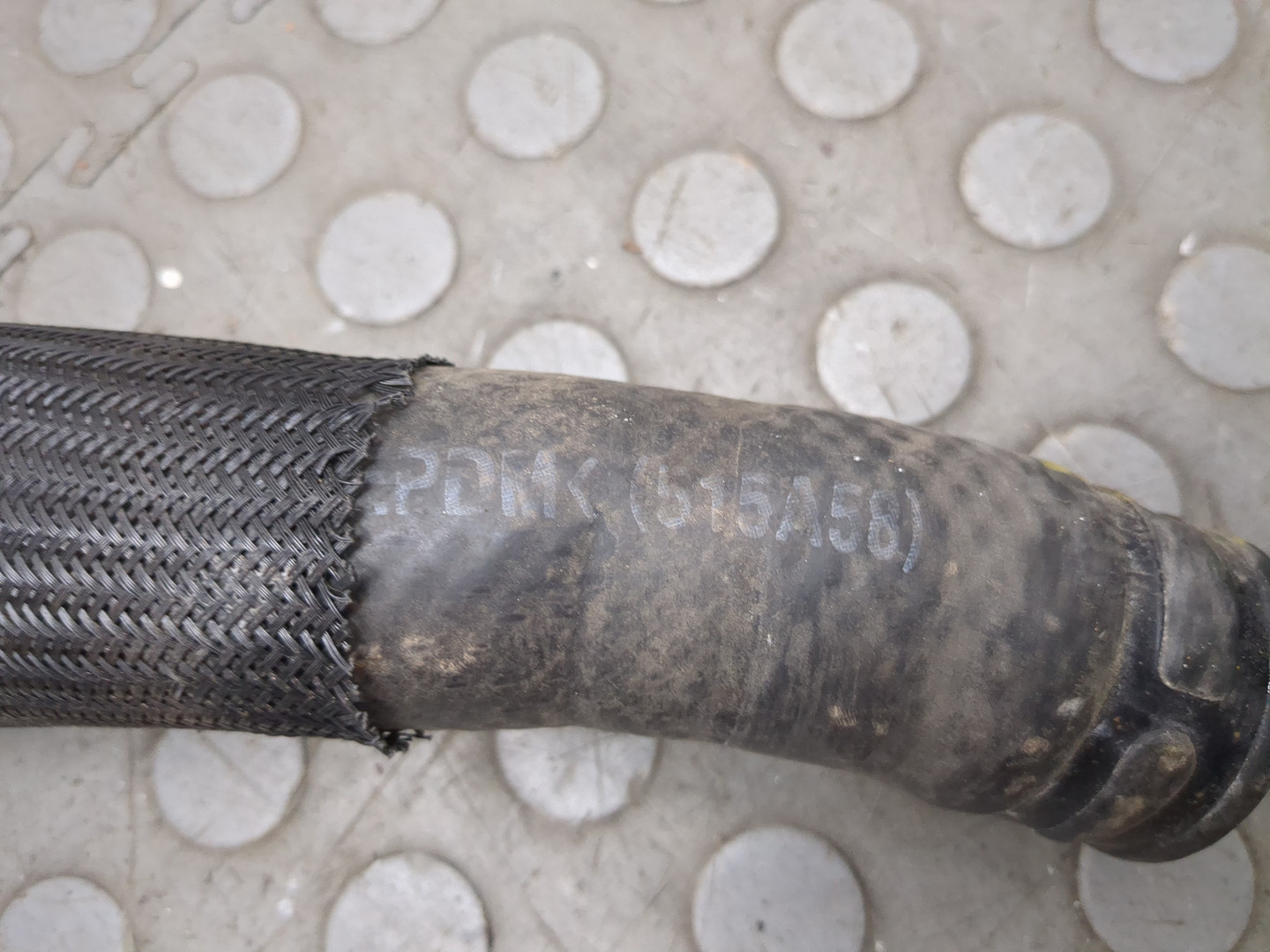 Шланг системы охлаждения