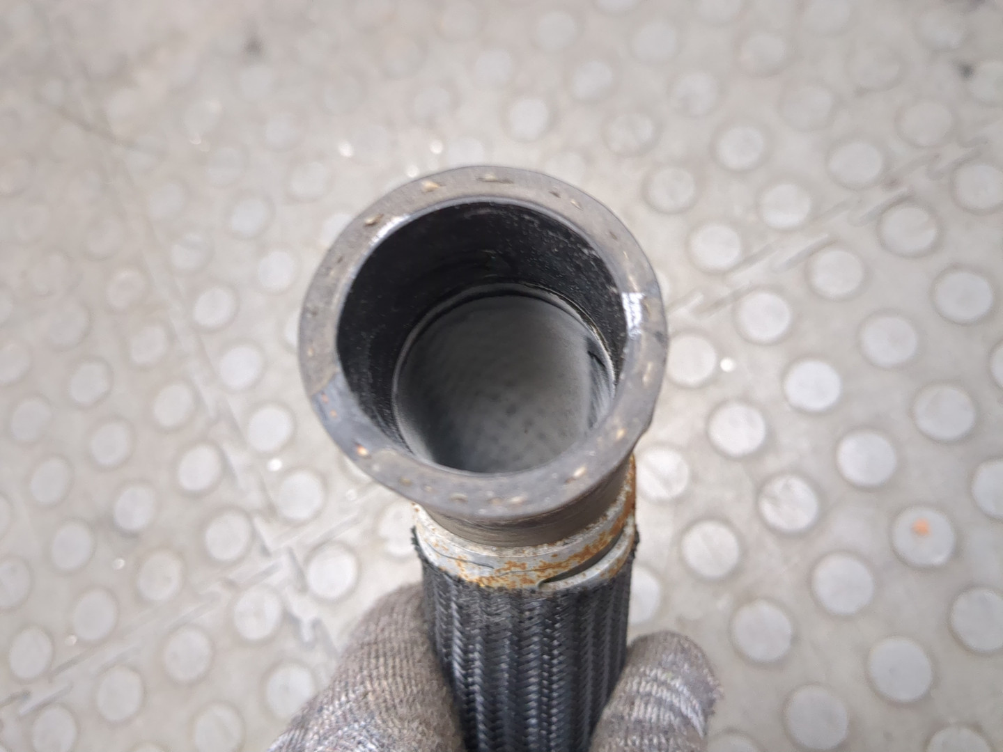 Шланг системы охлаждения