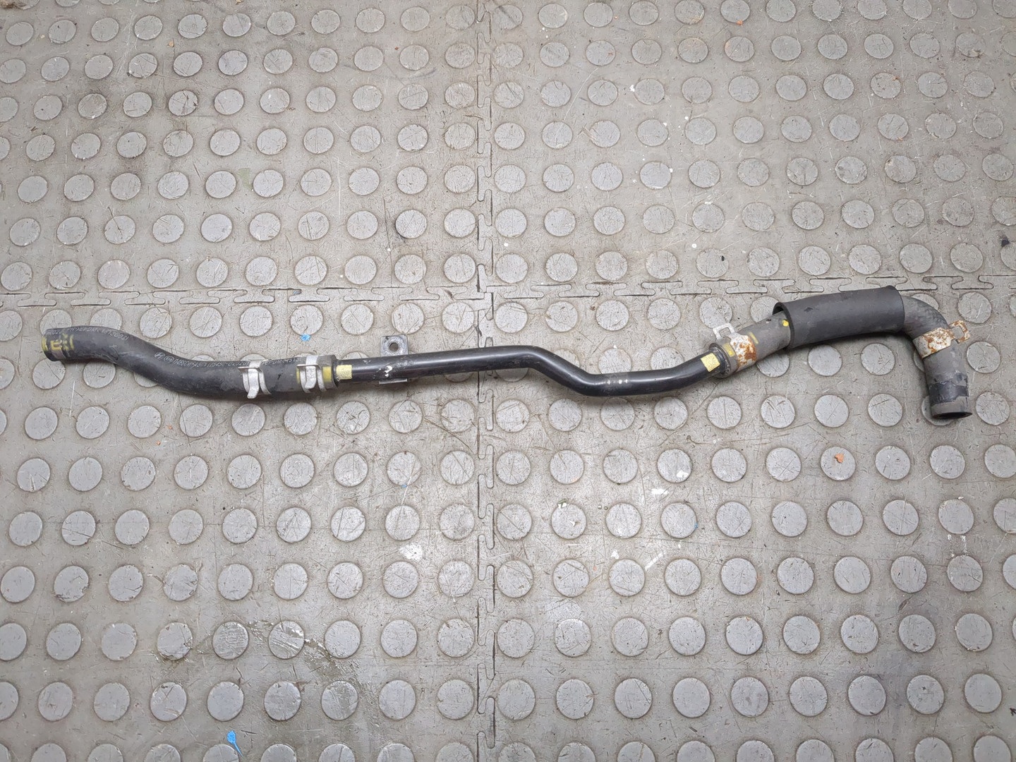 Шланг системы охлаждения