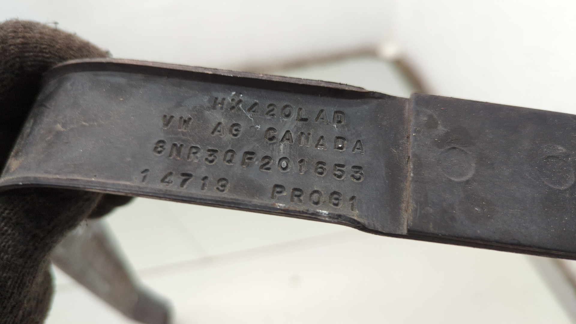 Лента крепления бензобака