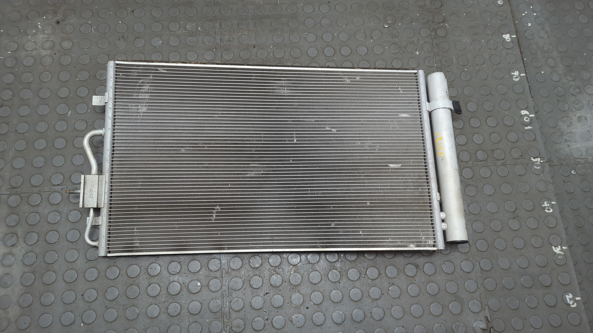 Радиатор кондиционера / конденсер