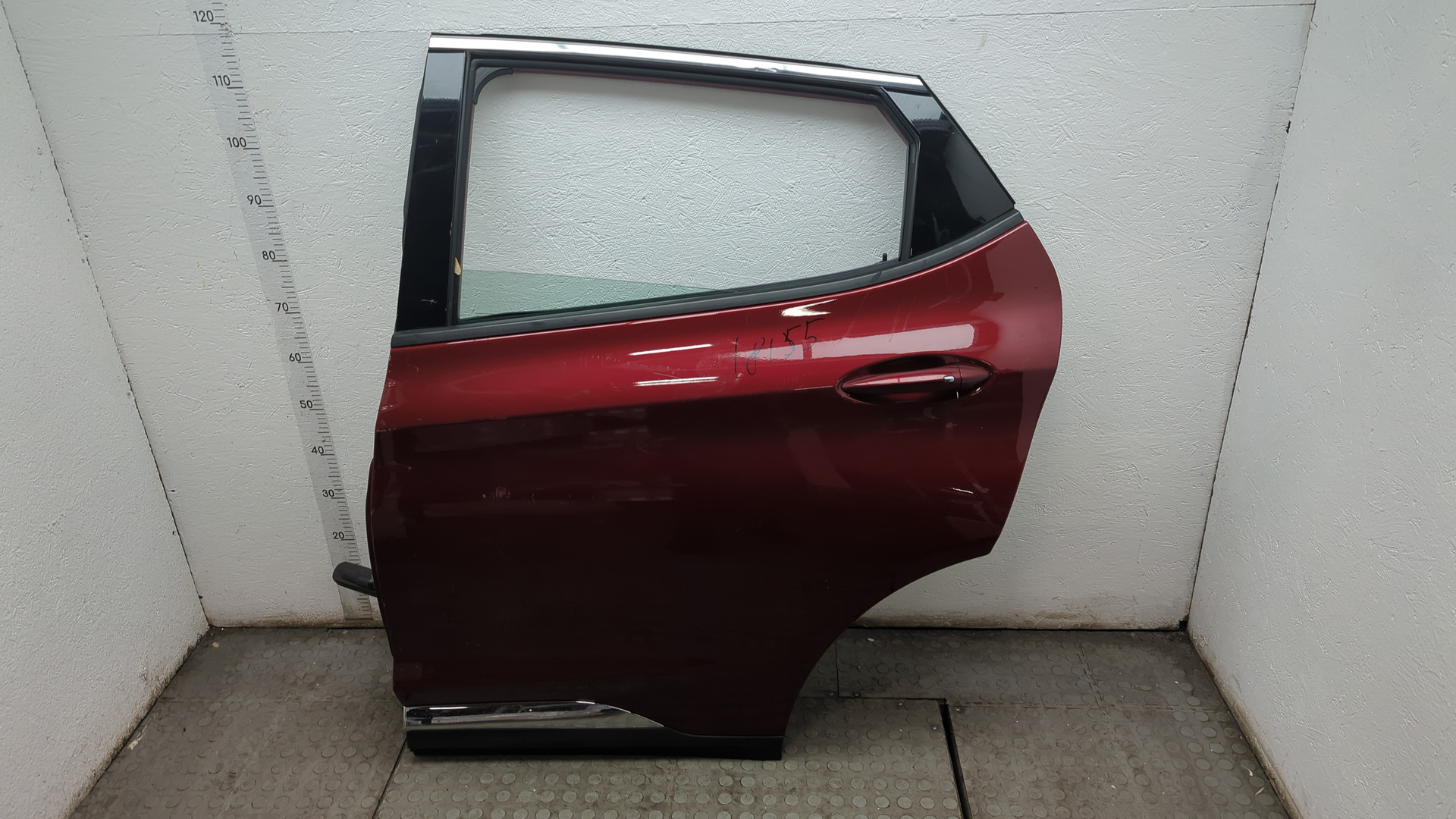 Дверь задняя левая