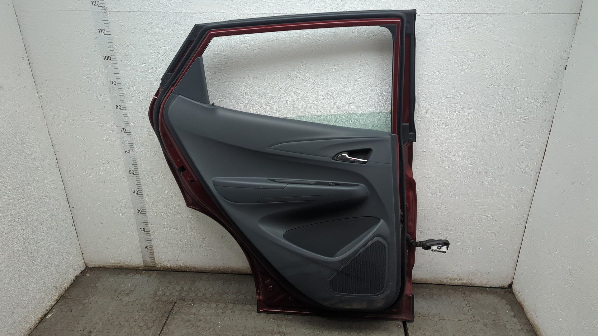 Дверь задняя левая