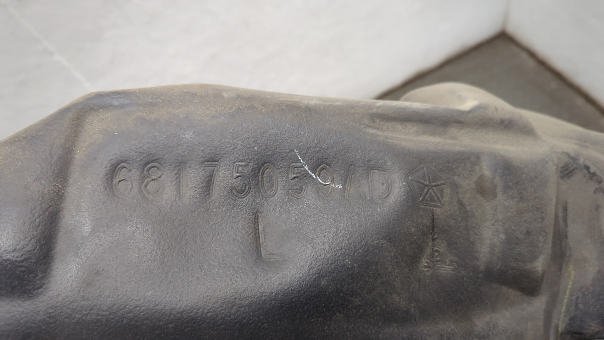 Локер задний левый