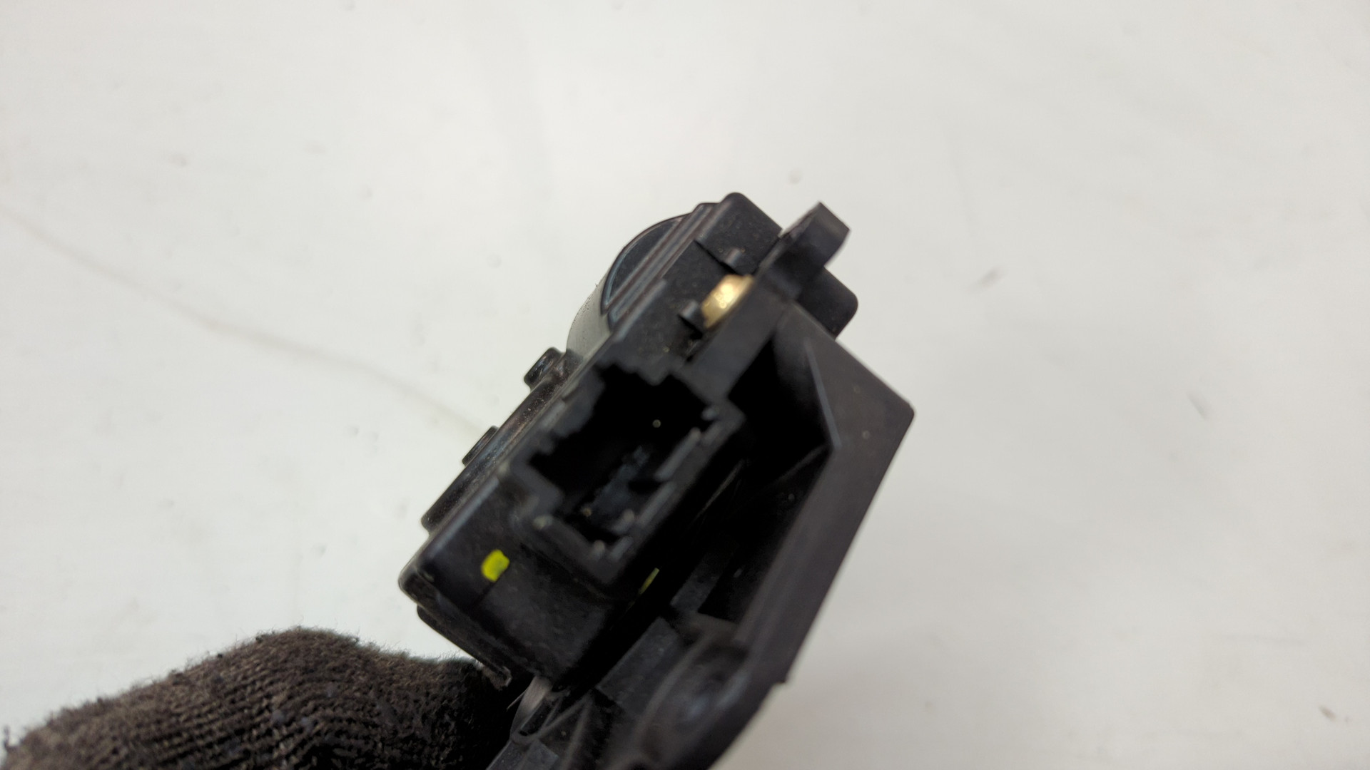 Моторчик заслонки печки