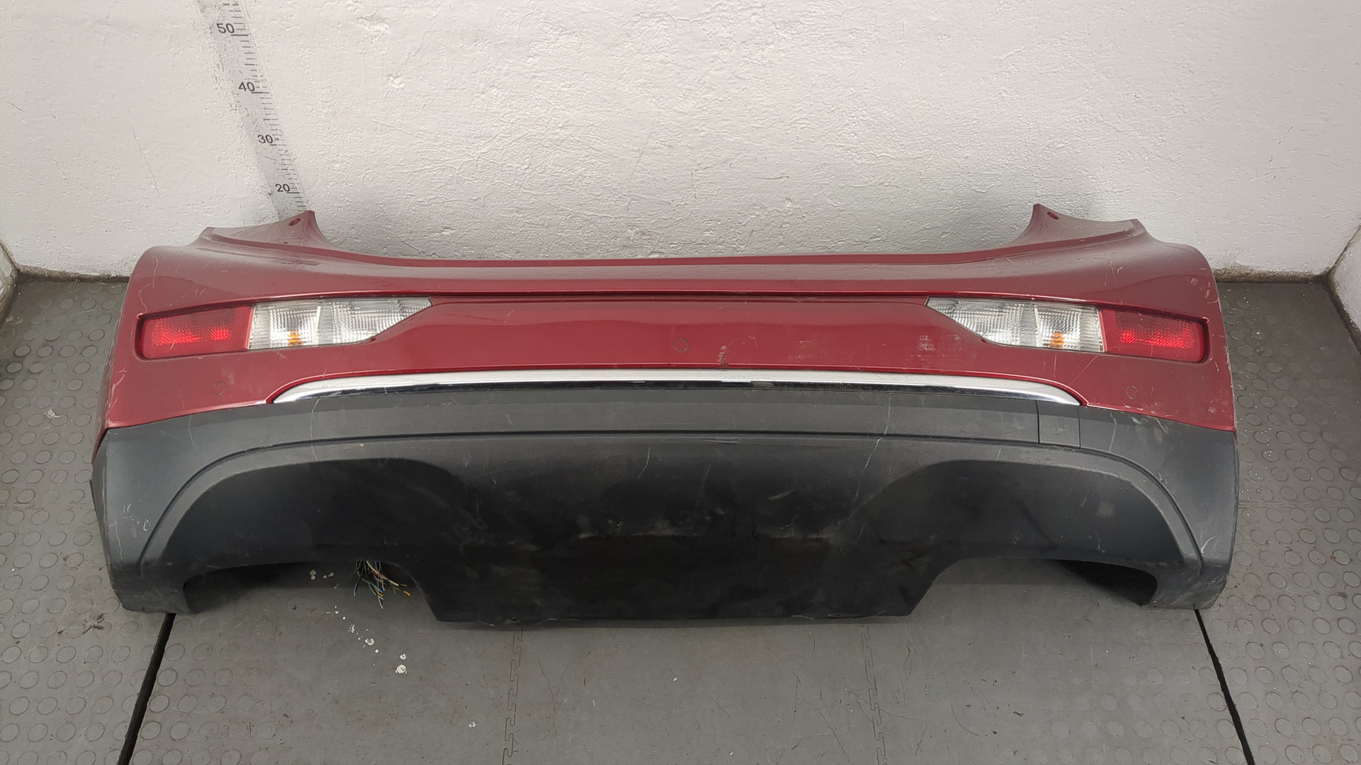 Бампер задний