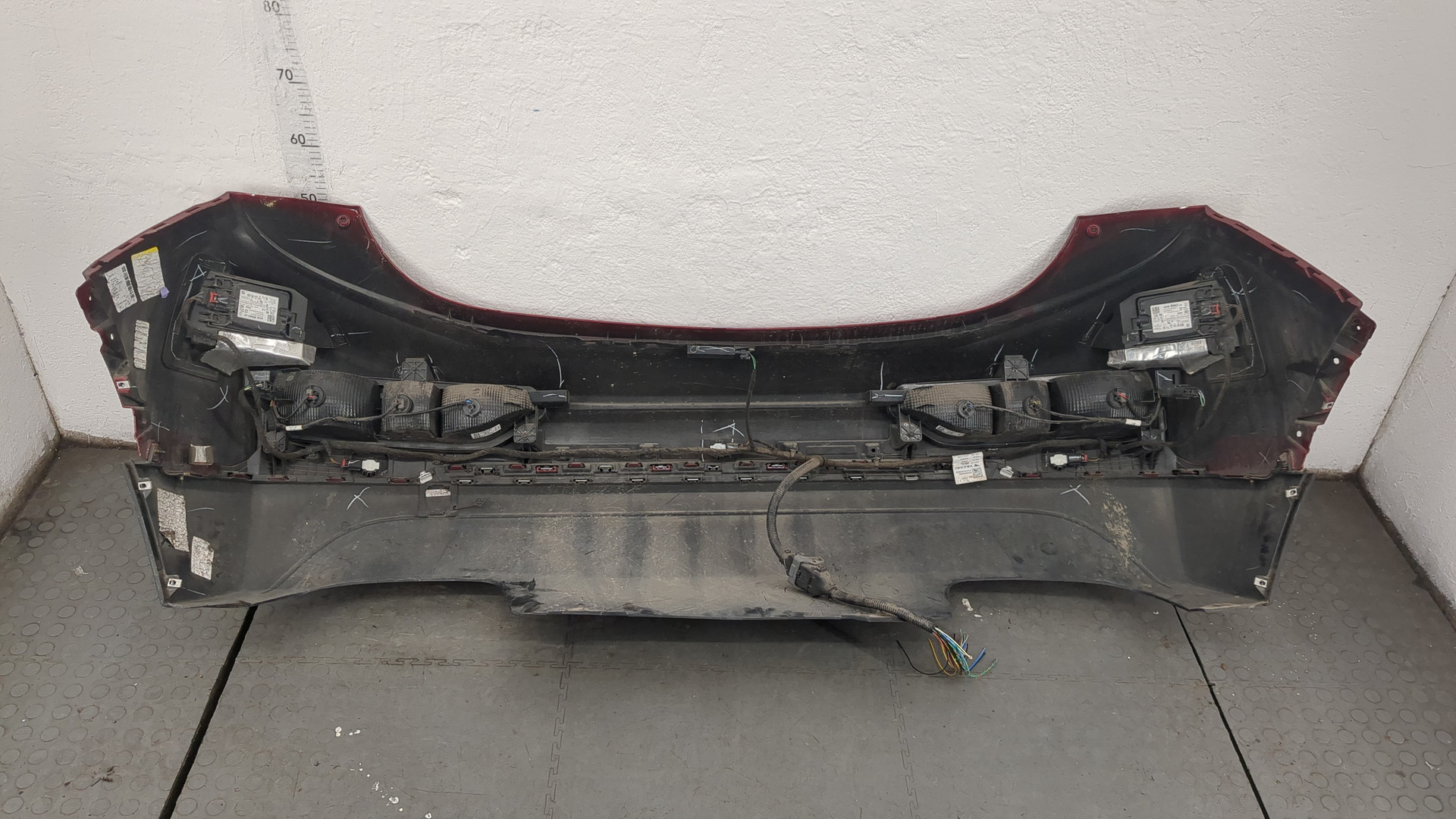 Бампер задний