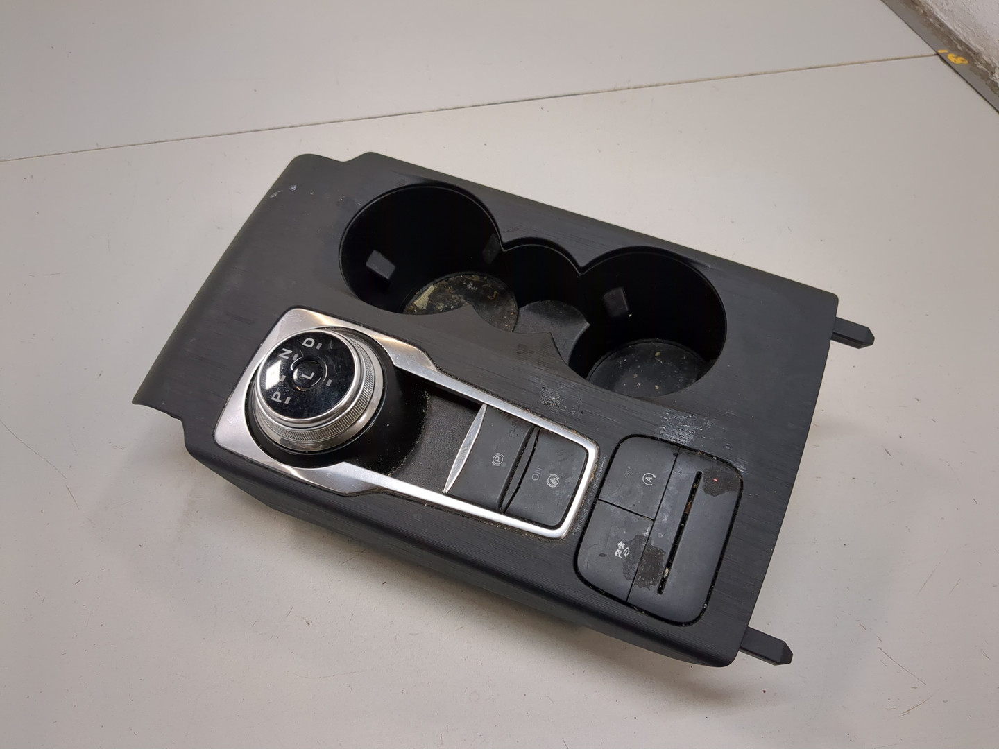 Кулиса МКПП / АКПП