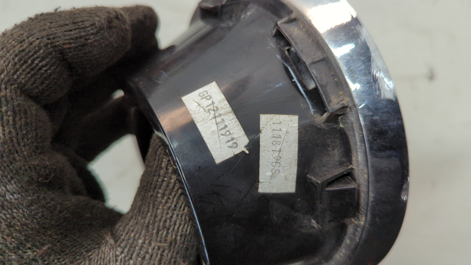 Лючок бензобака