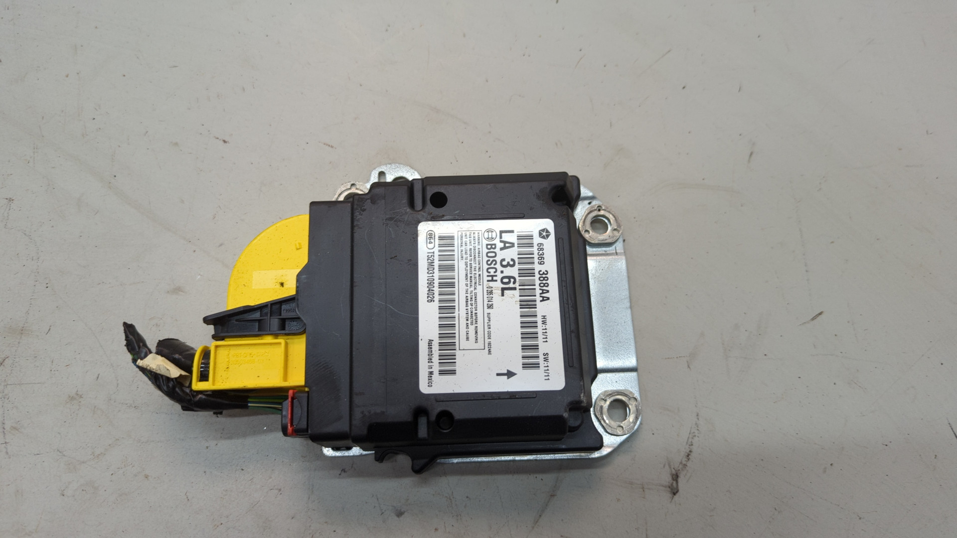 Блок управления подушек безопасности (AIR BAG)