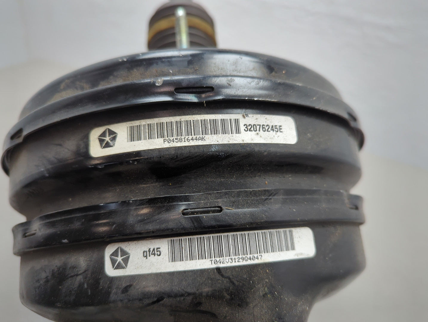 Цилиндр тормозной главный