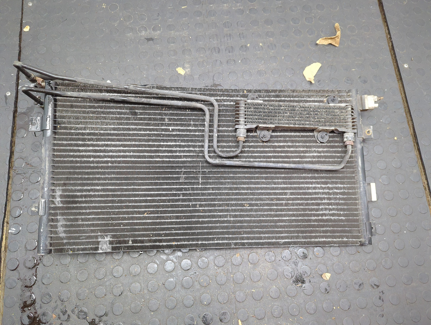 Радиатор кондиционера / конденсер