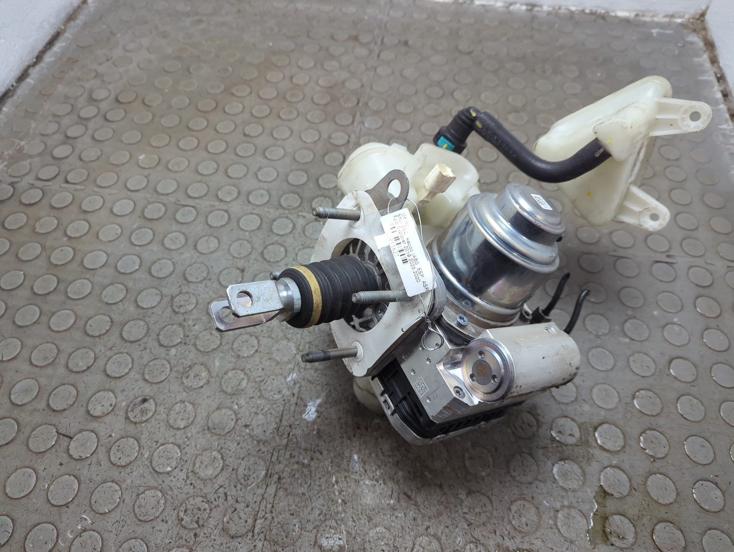 Блок ABS (насос)