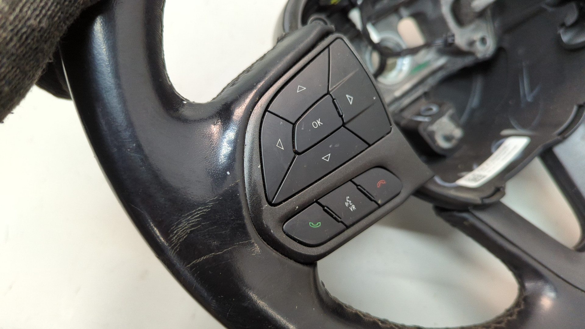 Рулевое колесо (руль)