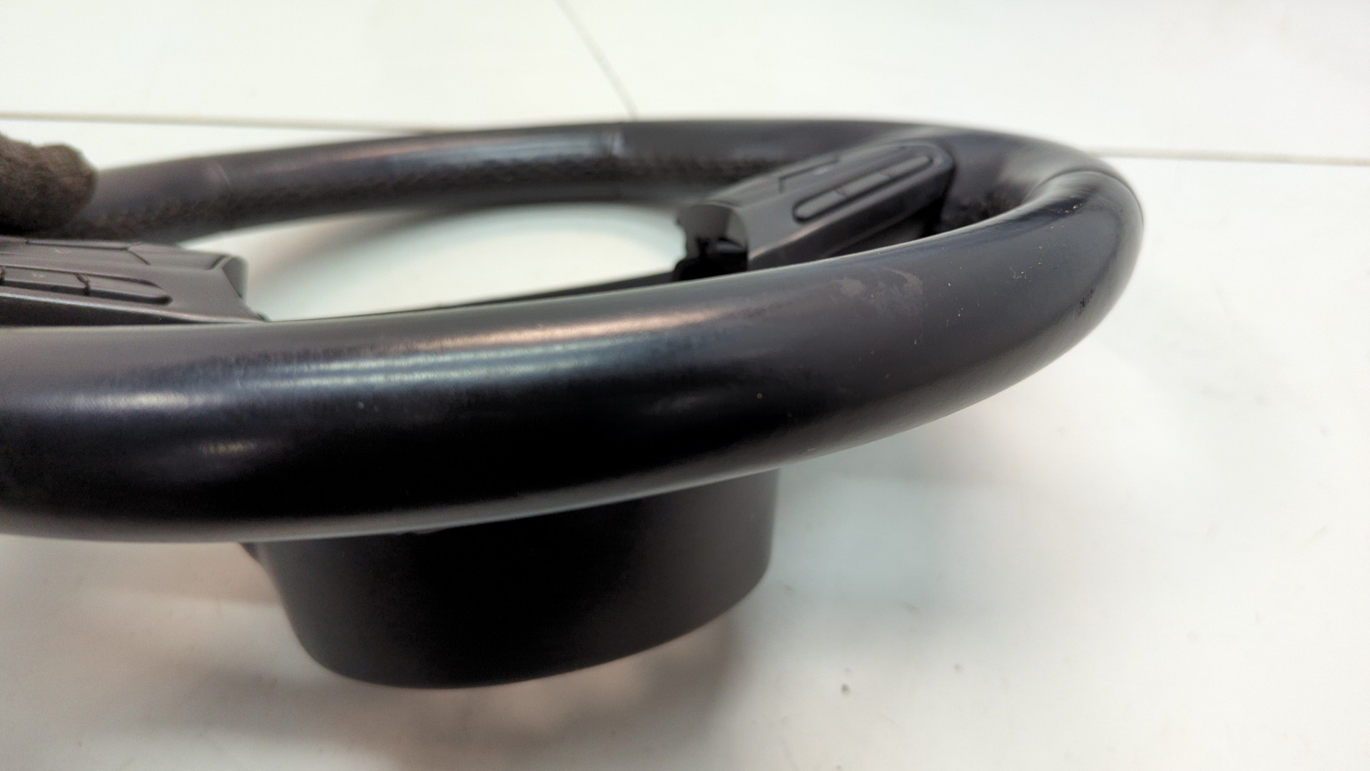 Рулевое колесо (руль)