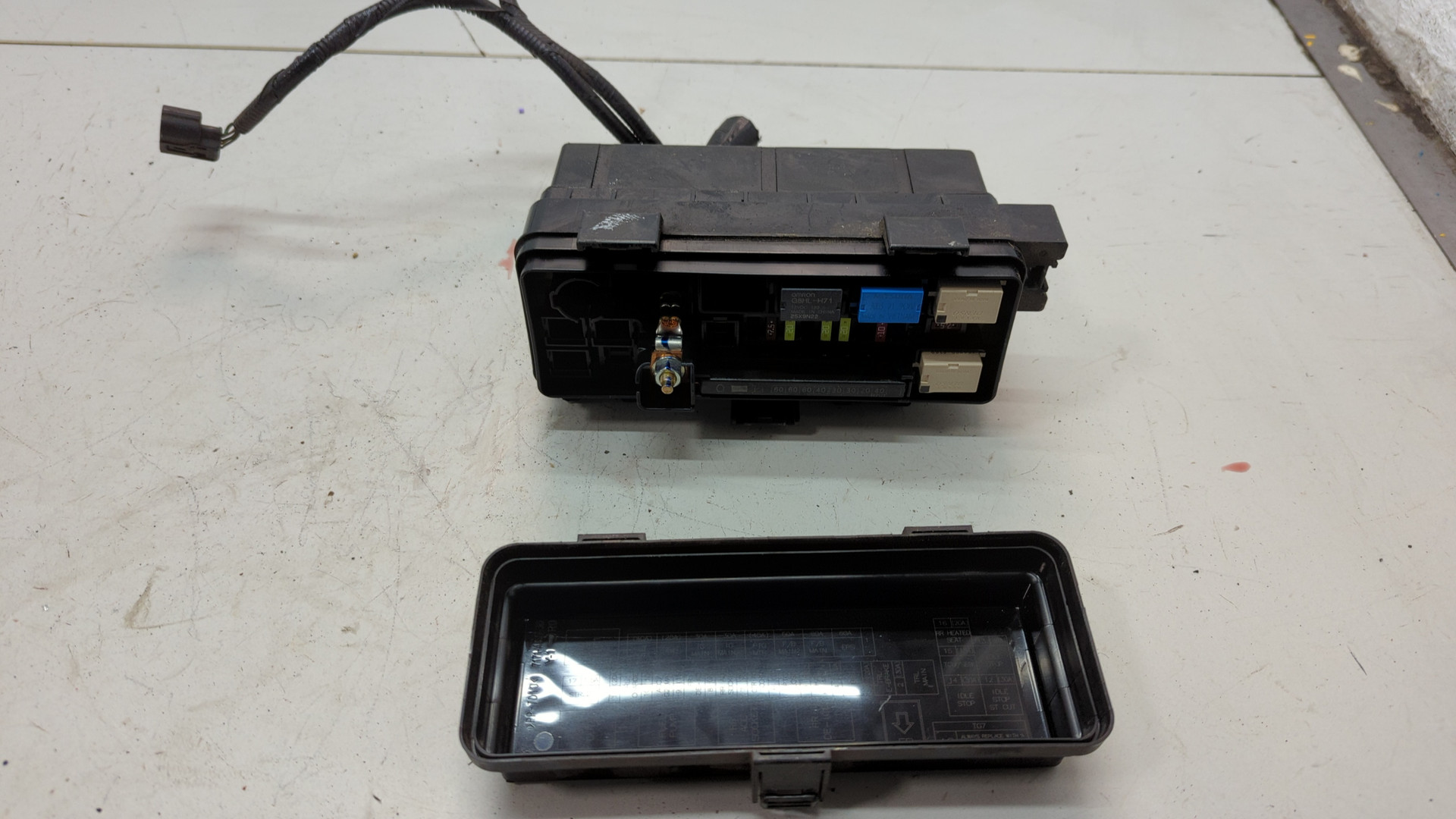 Блок предохранителей