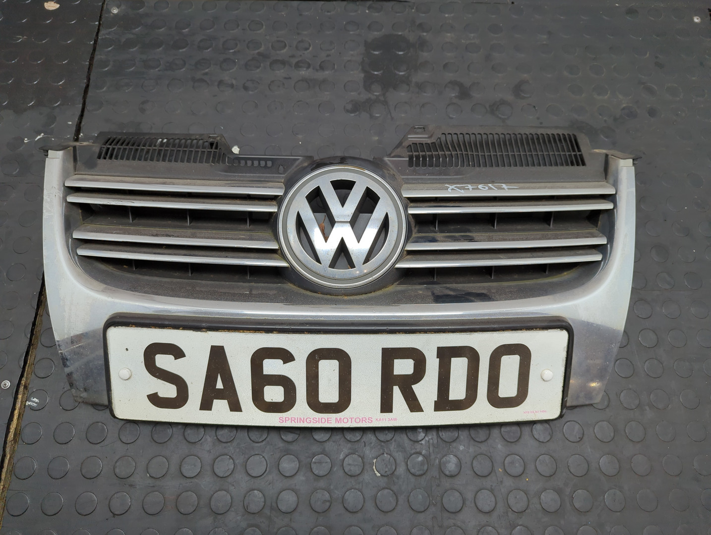 Решетка радиатора