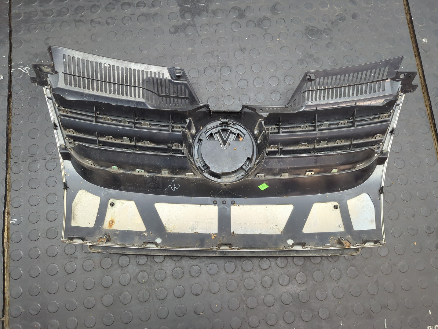 Решетка радиатора