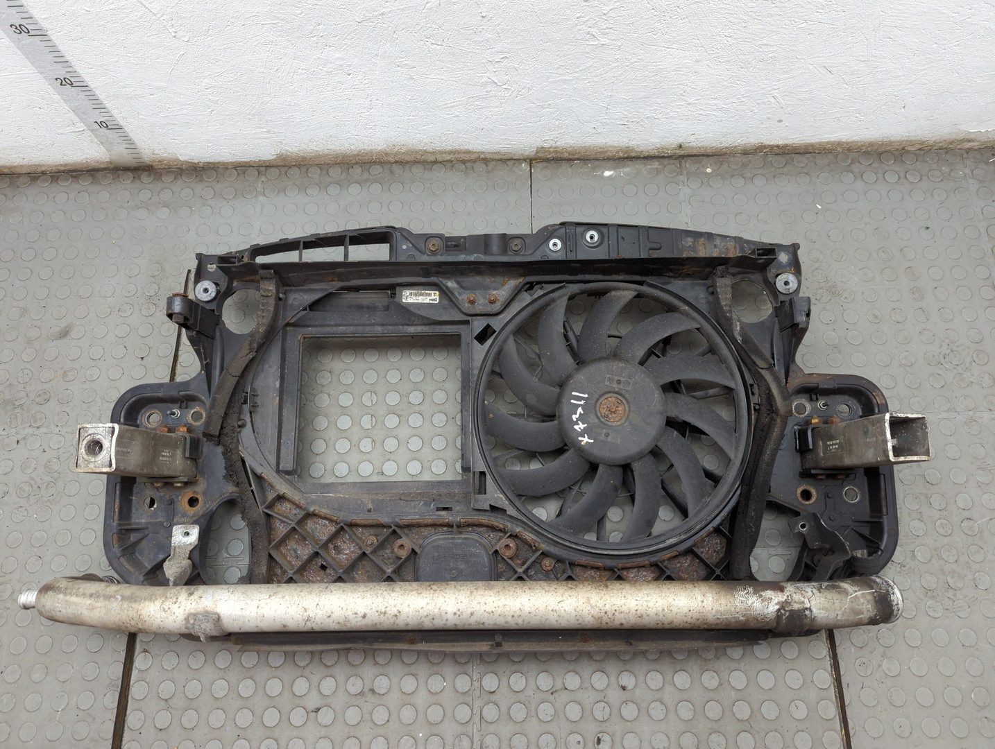 Панель передняя (телевизор)