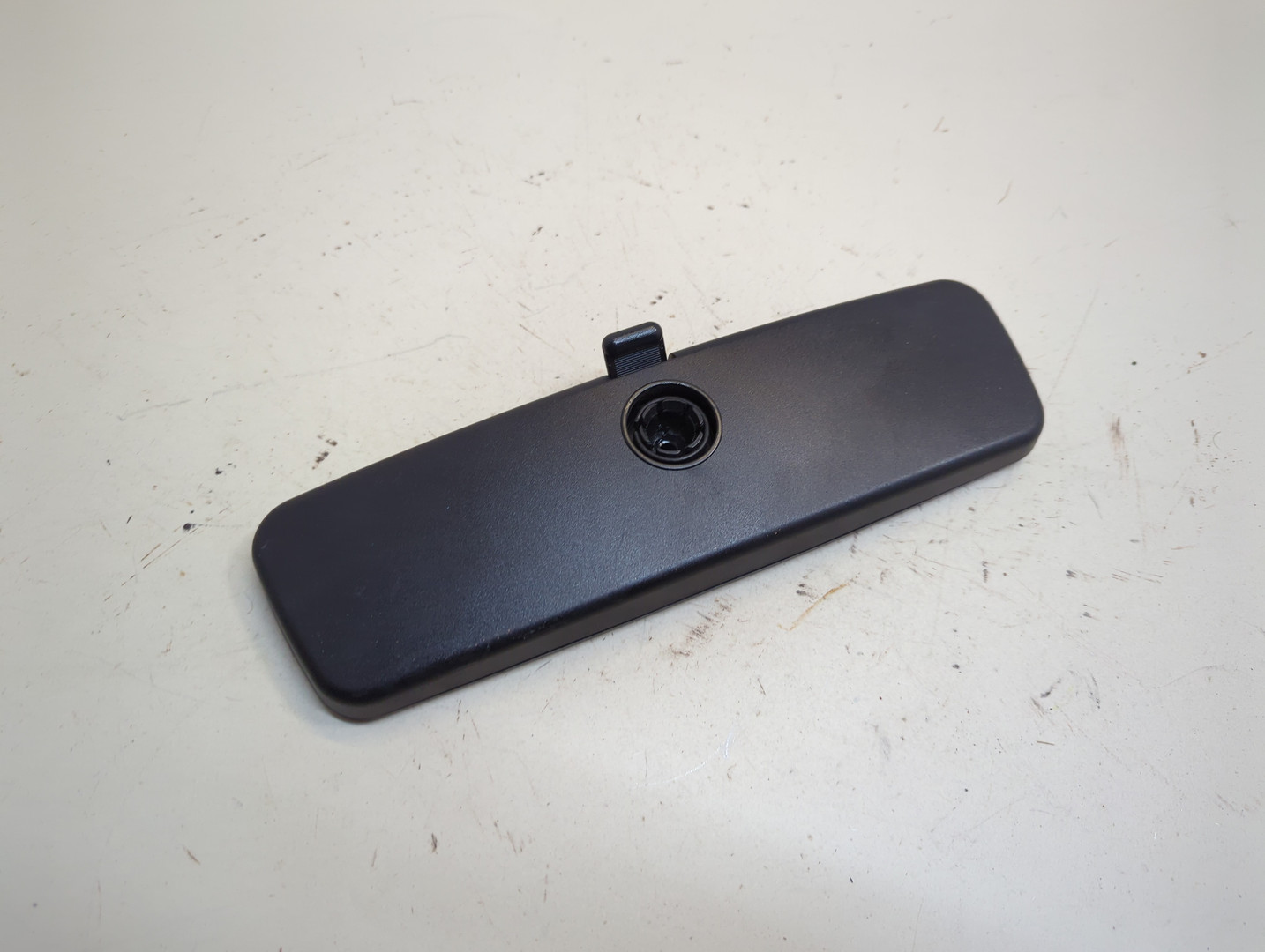 Зеркало заднего вида