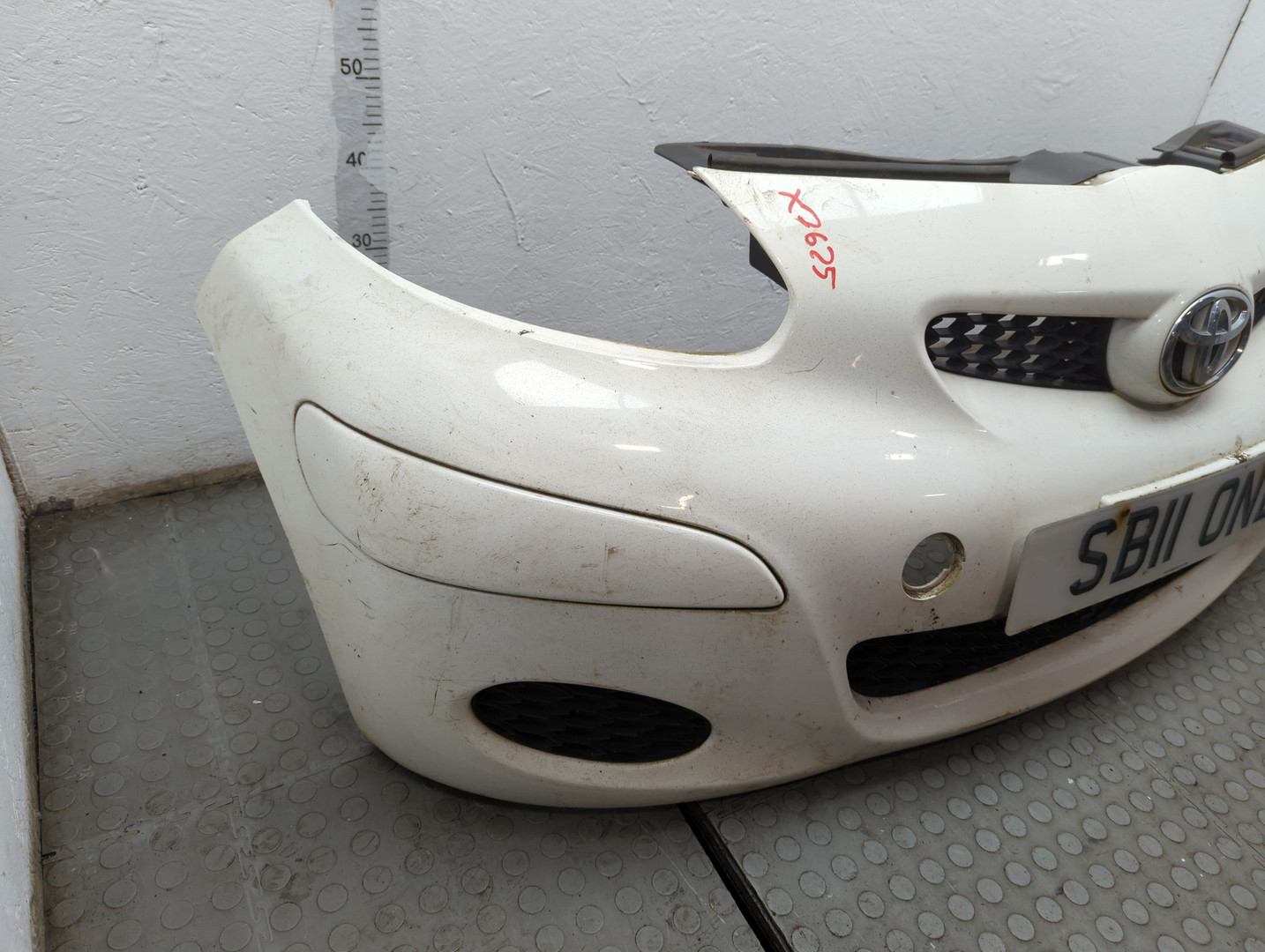 Бампер передний