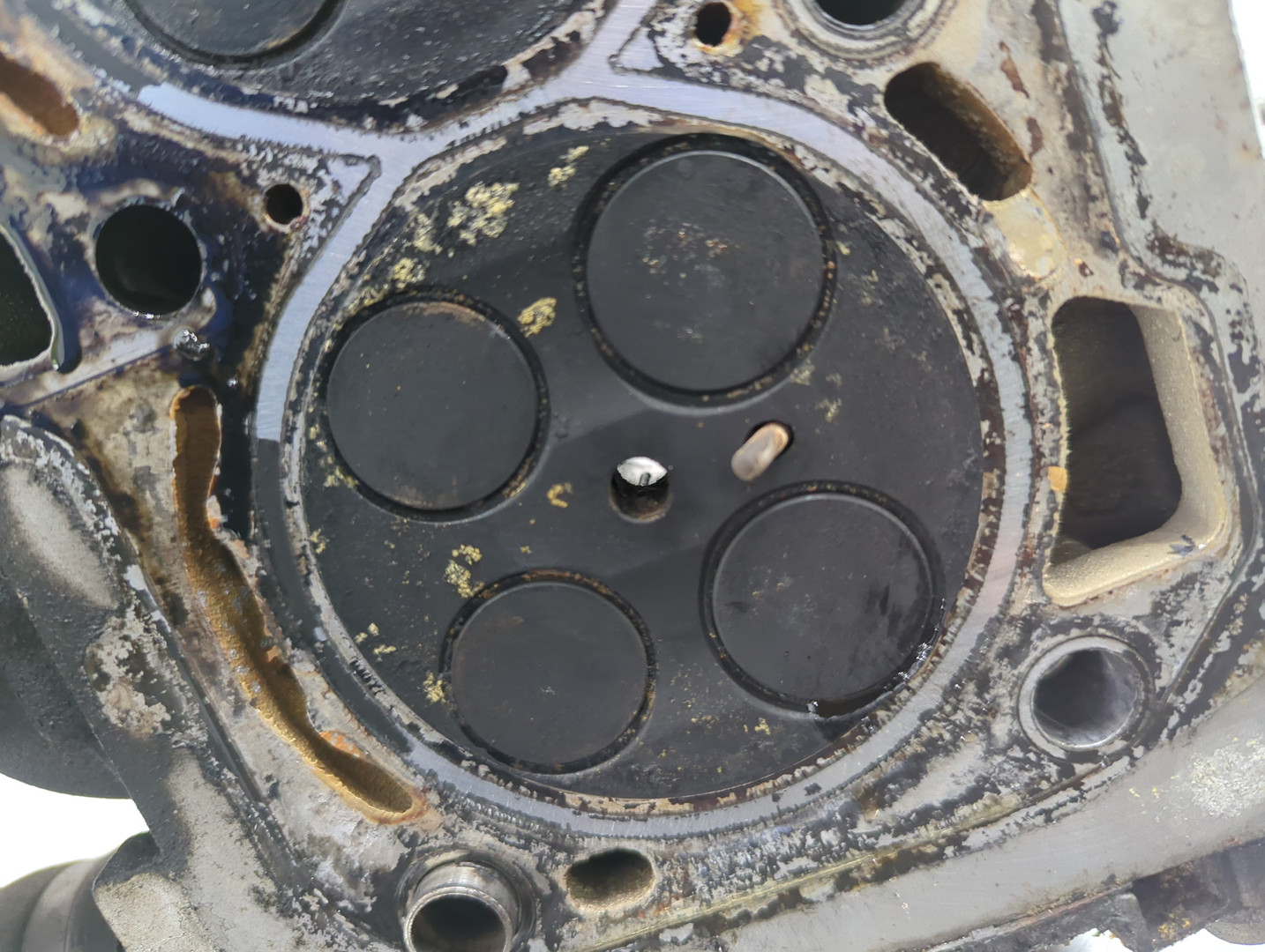 Головка блока цилиндров