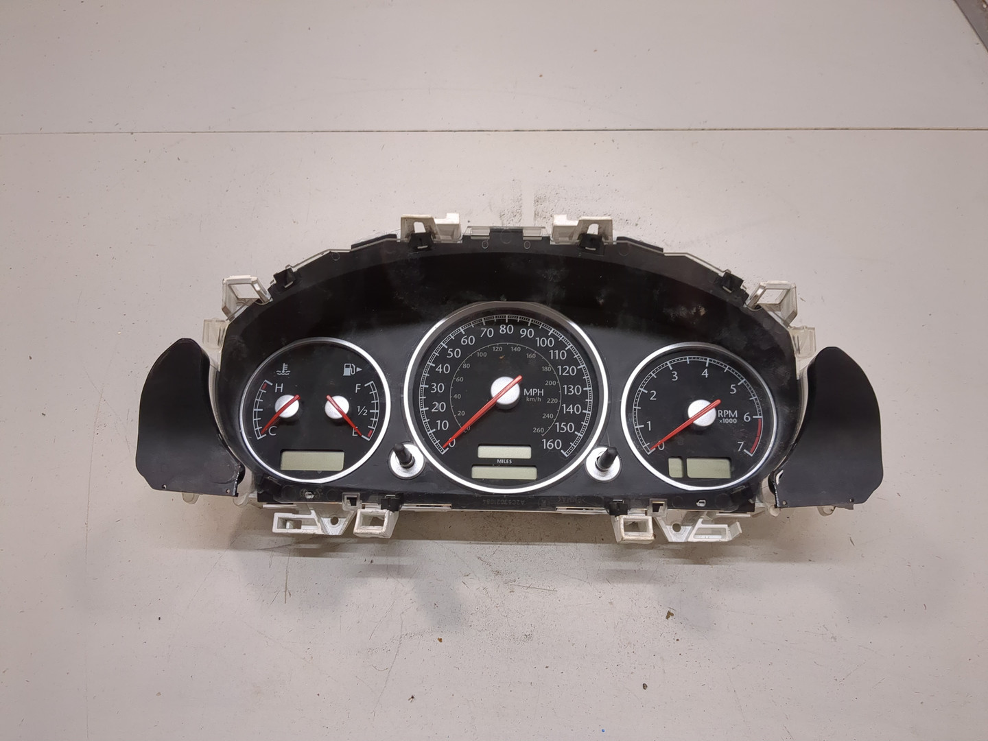 Панель приборов