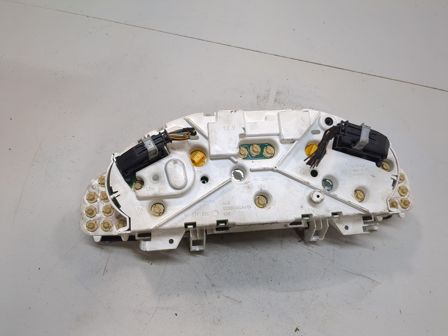 Панель приборов