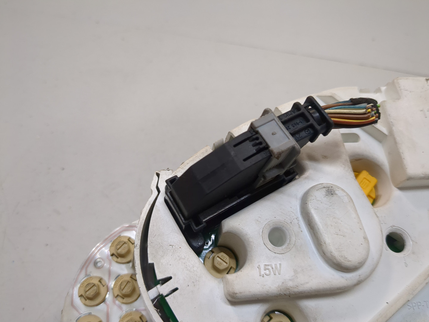 Панель приборов