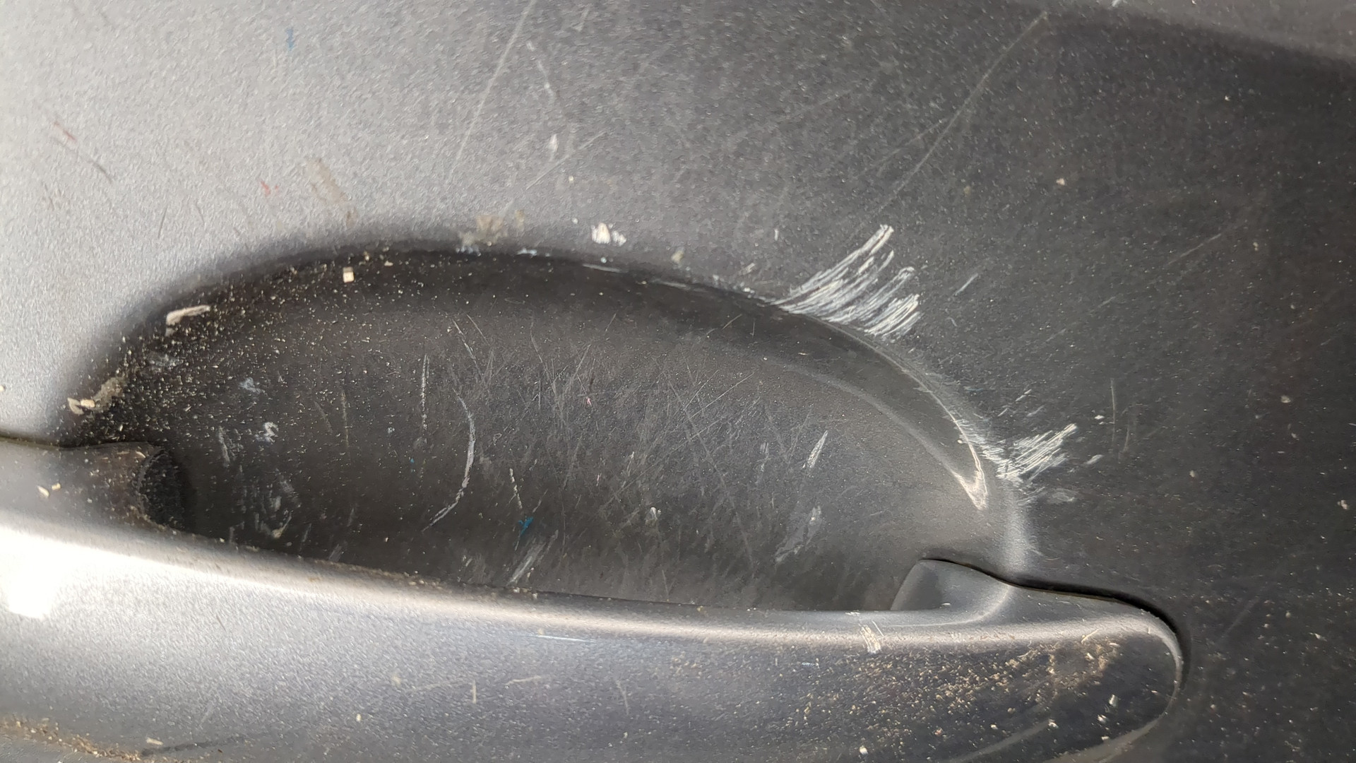 Дверь передняя правая