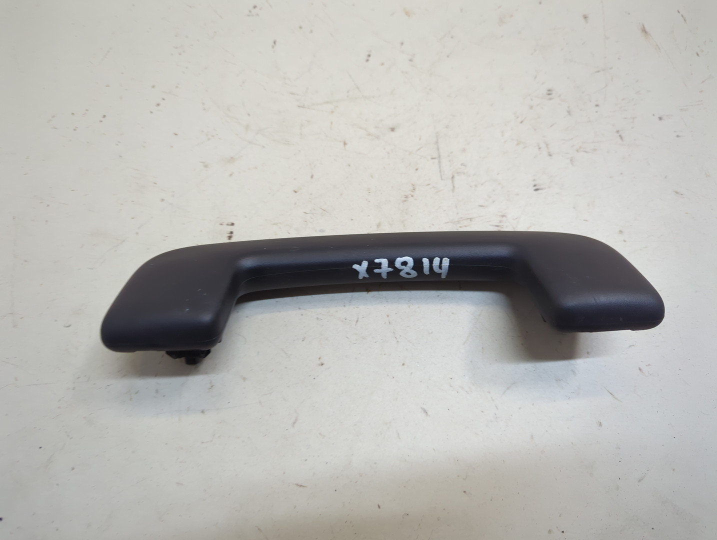 Ручка внутренняя потолочная