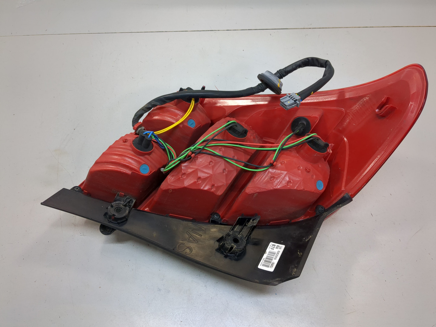 Фонарь задний правый