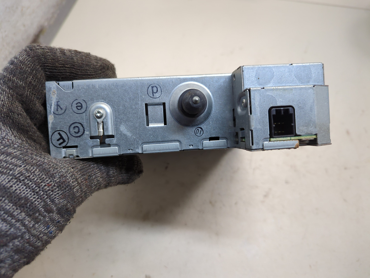 Проигрыватель CD/DVD