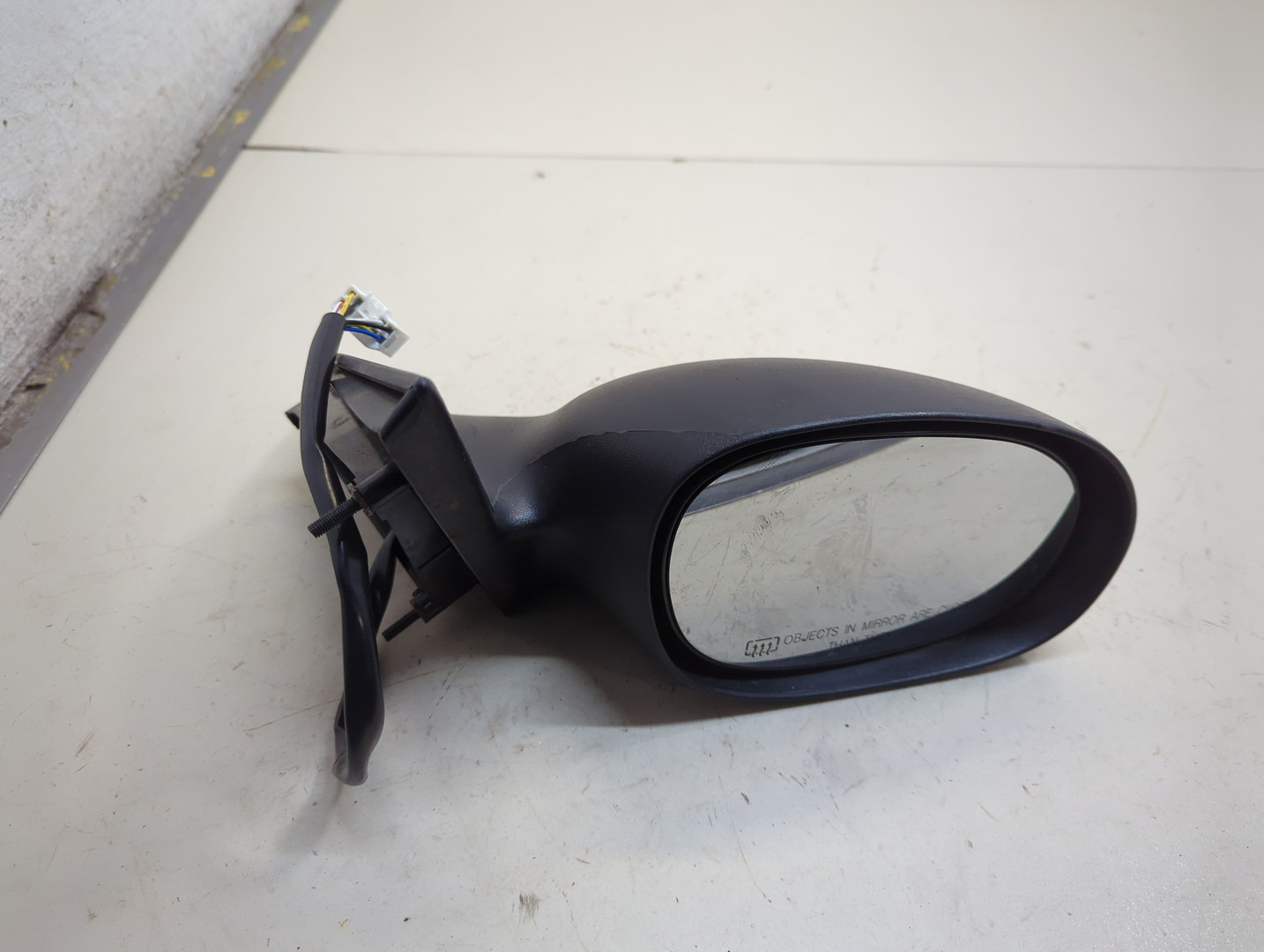 Зеркало правое электрическое