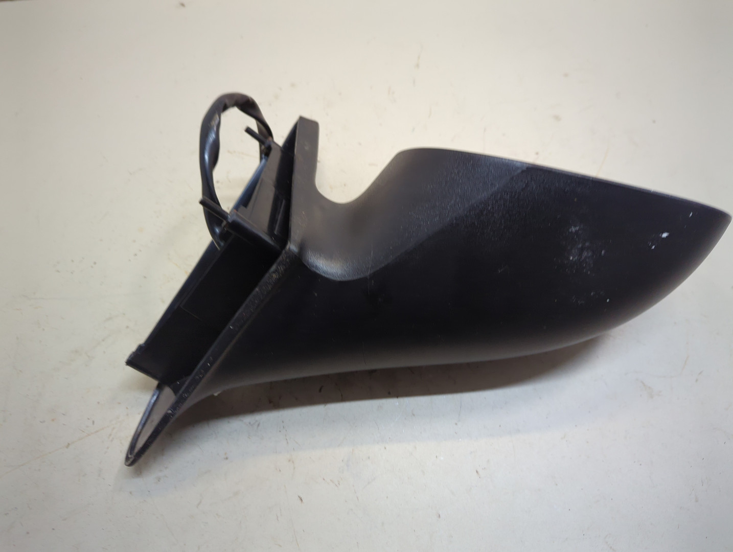 Зеркало правое электрическое