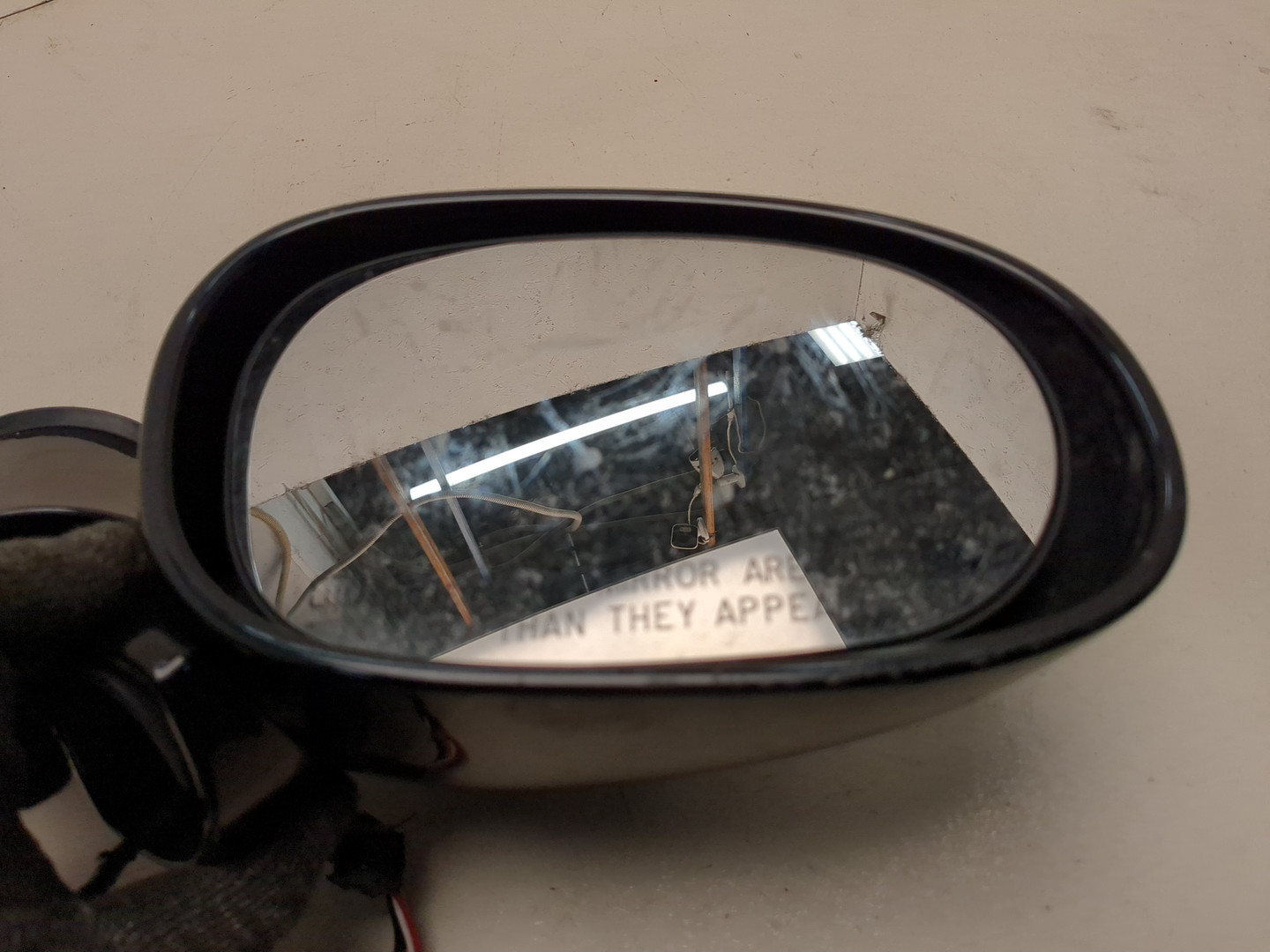 Зеркало правое электрическое