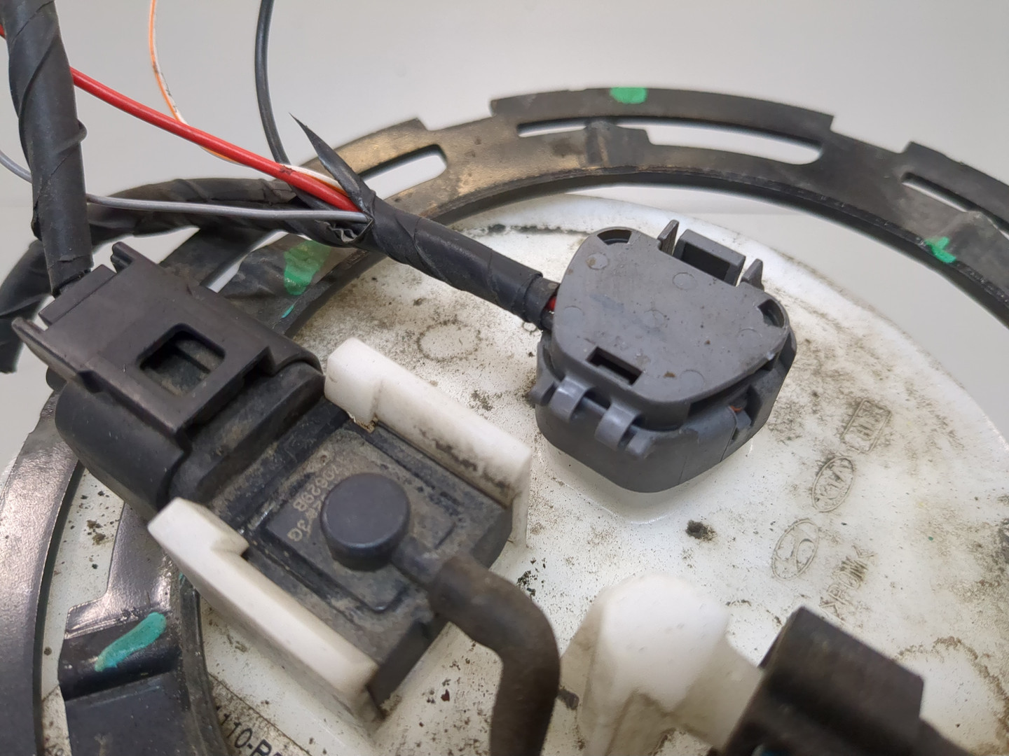 Насос топливный электрический