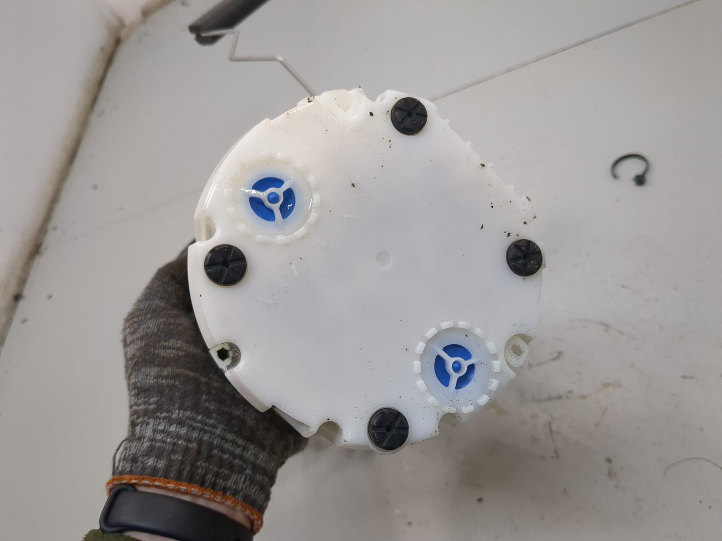 Насос топливный электрический