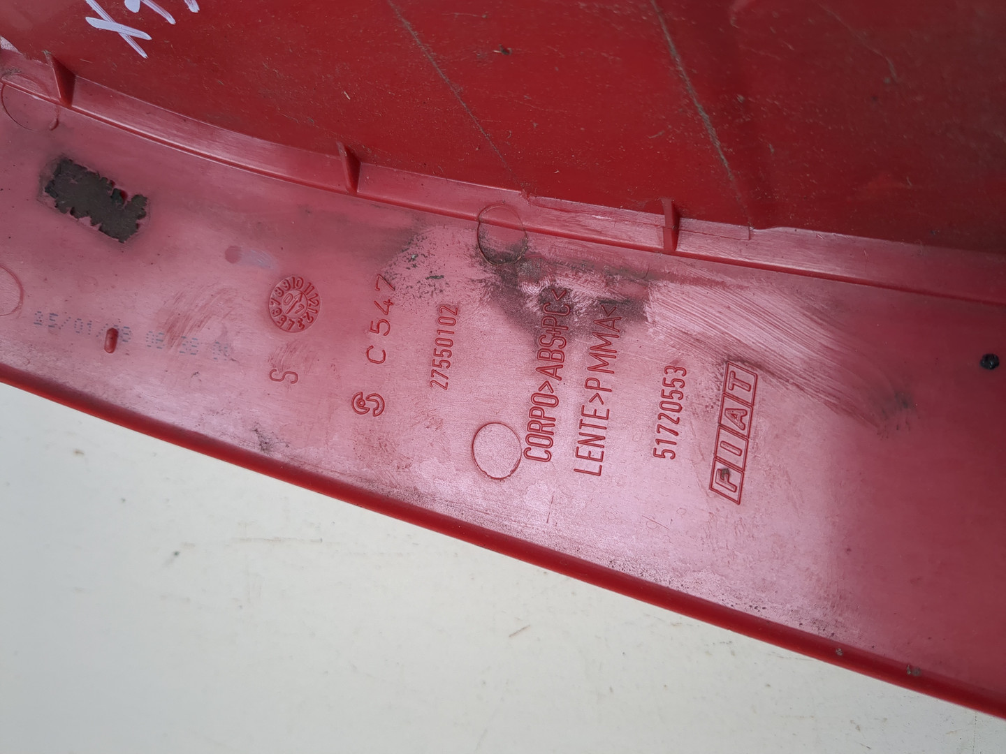 Фонарь задний левый