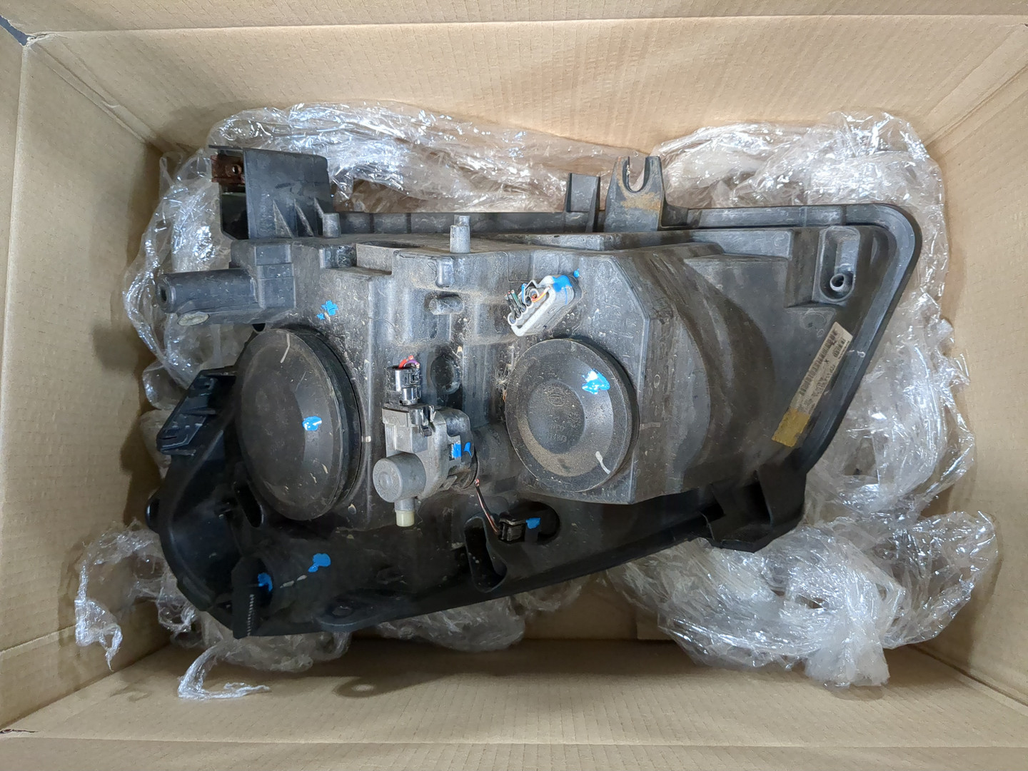 Фара правая