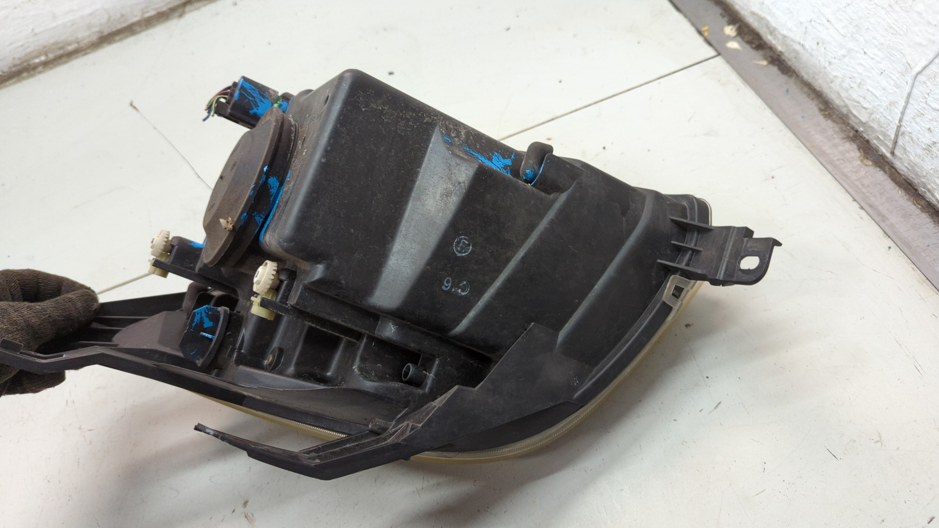 Фара правая