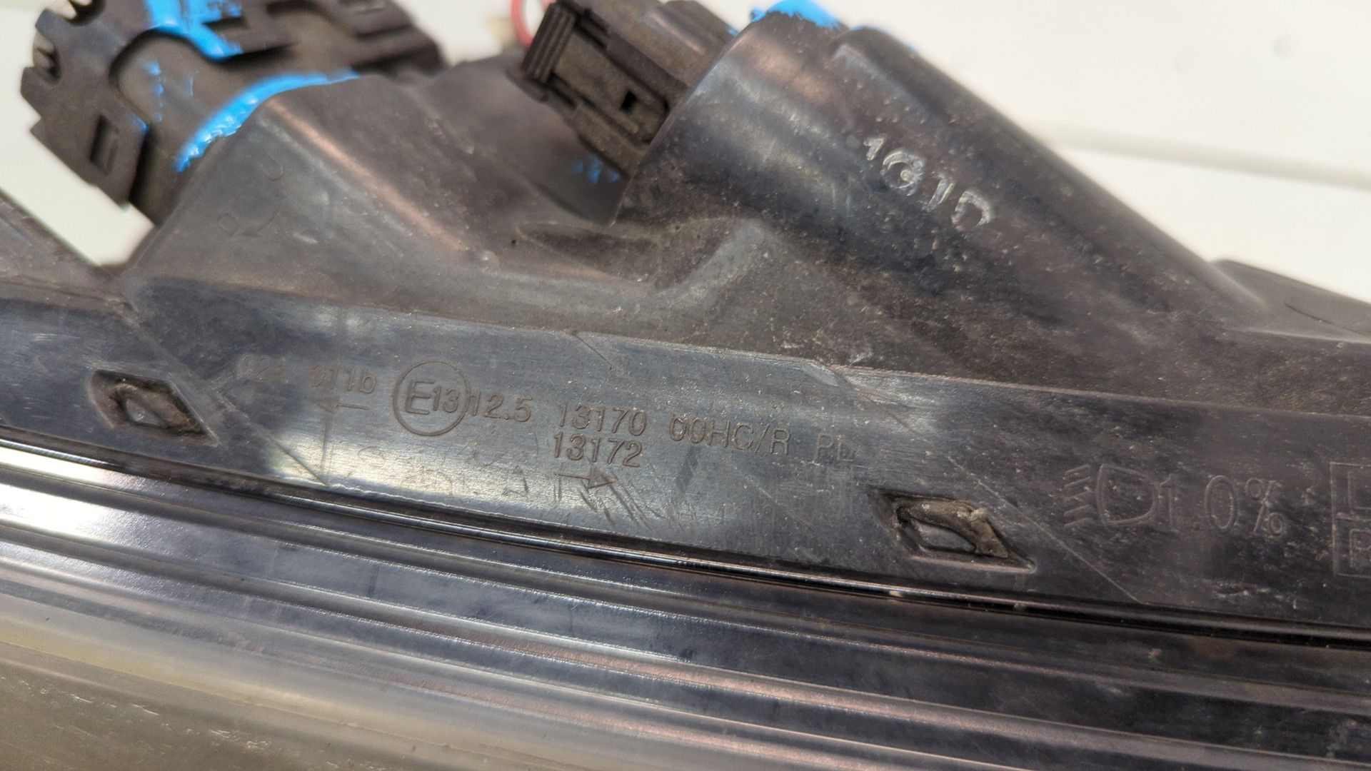 Фара правая