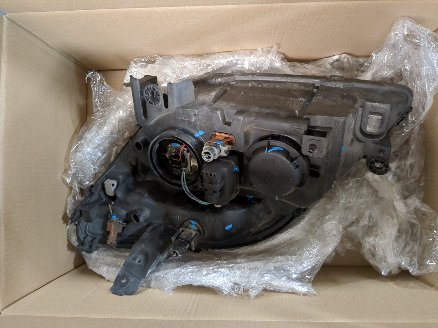 Фара правая