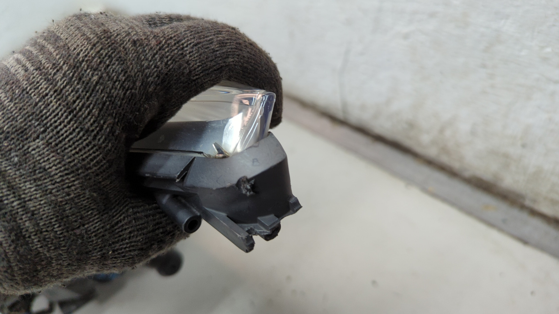 Фара правая