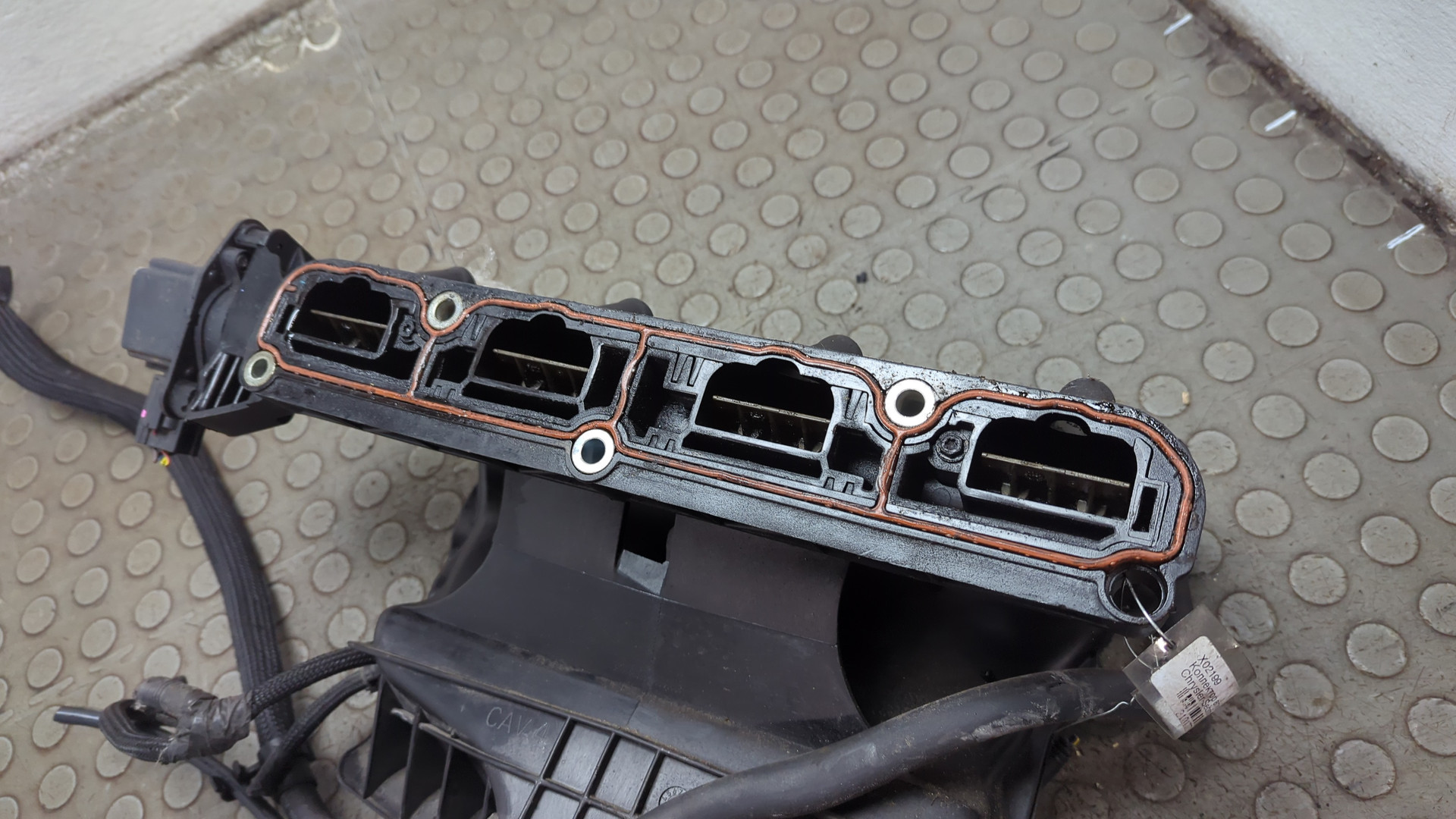 Коллектор впускной